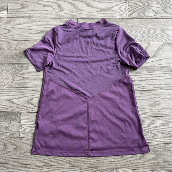 NIKE RUN FIT T - Picture 3 of 3